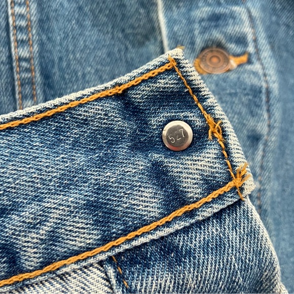 90s Levi’s 527 Type III Trucker Denim Jean Jacket - Picture 6 of 16